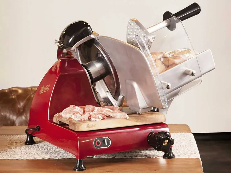 Berkel Red Line 250 Rouge - Trancheuse avec lame en acier chromé de 250 mm