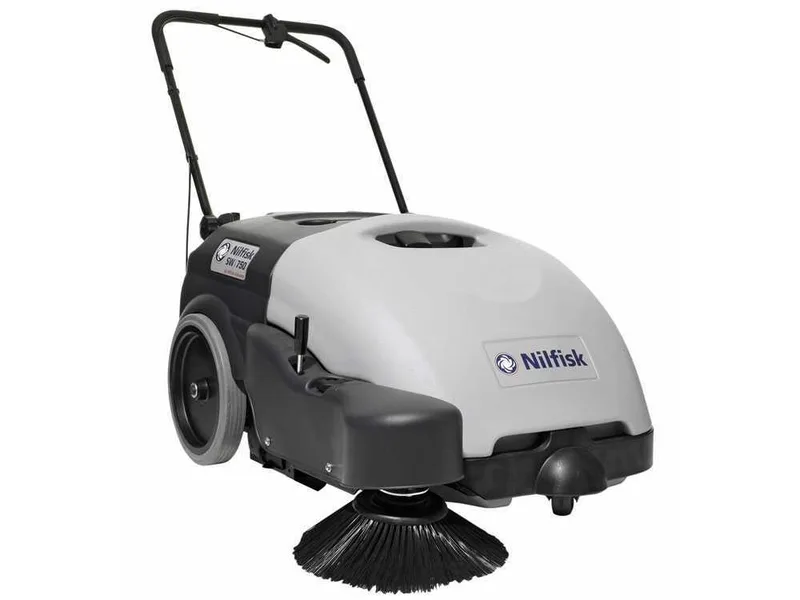 Nilfisk SW750 - Balayeuse autotractée à batterie avec bac de ramassage 12V - 46Ah