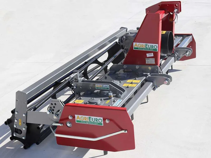Herse rotative RH230 - largeur de travail 230 cm - 22 lames série médium - Rouleau à cage