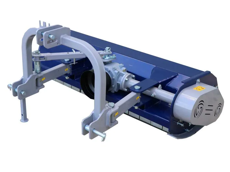 BullMach MAIA 115 S - Broyeur sur tracteur avec déport latéral