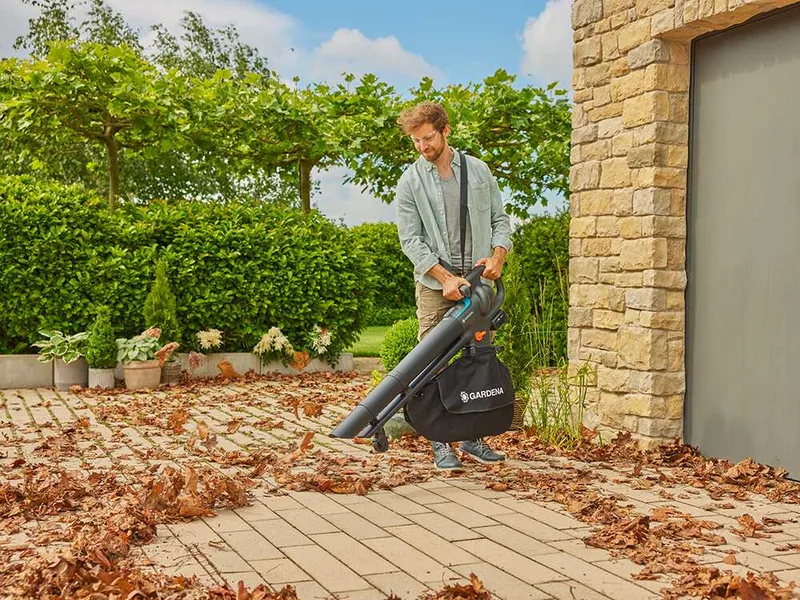 Gardena PowerJet Collect 18 P4A - Souffleur Aspirateur à batterie