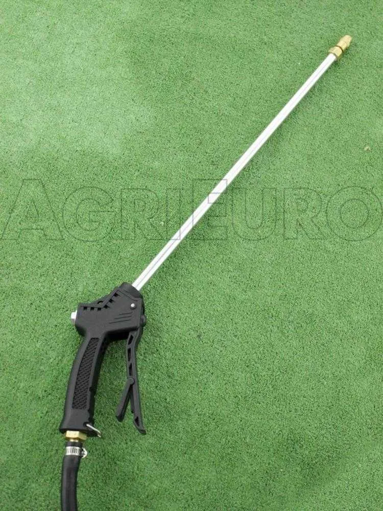GeoTech CZ60A - Cuve de pulvérisation pour tracteur tondeuse - Pompe 12V - 60L
