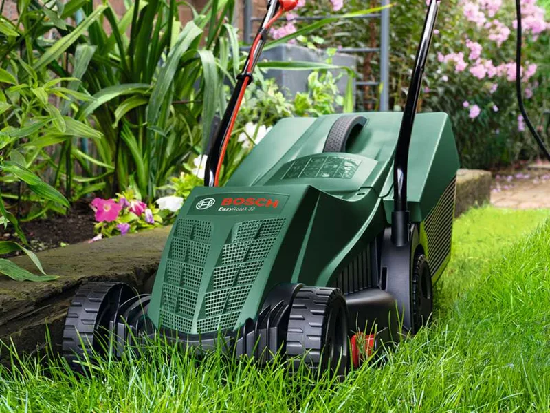 Bosch EasyRotak 32-235 - Tondeuse à gazon électrique - 1200 W - Largeur de coupe 32 cm