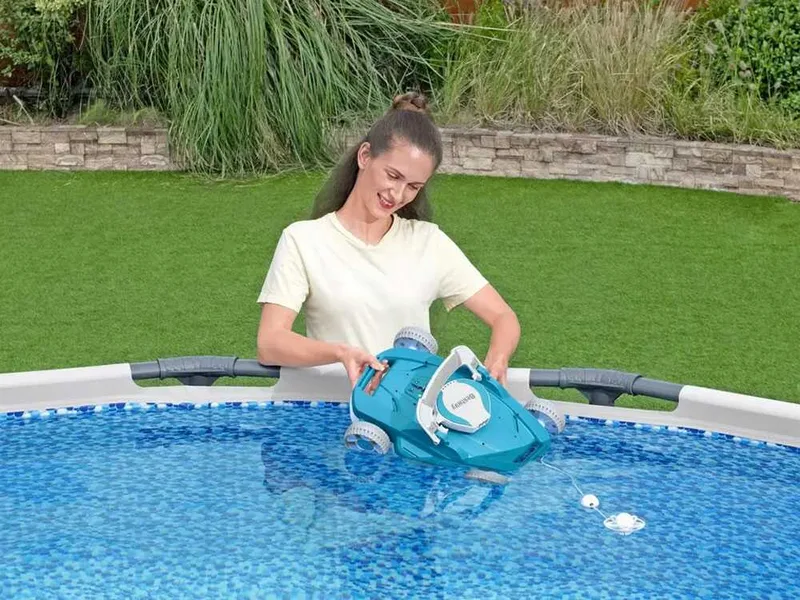 Robot nettoyeur de piscine à batterie Bestway Aquatronix G200