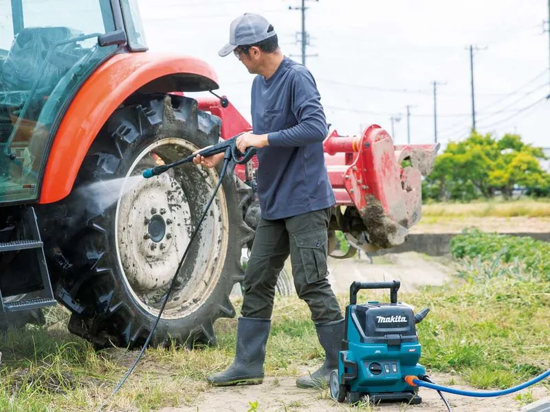 Makita HW001GZ - Nettoyeur haute pression à batterie - 115 bar - 7 l/min - 2 x 40 V - 4 Ah