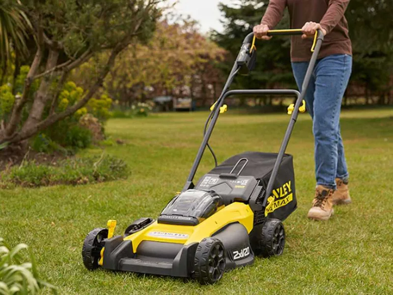 Stanley Fatmax SFMCMW2651M - Tondeuse à gazon à batterie - 2x18V/4Ah - Coupe 40 cm