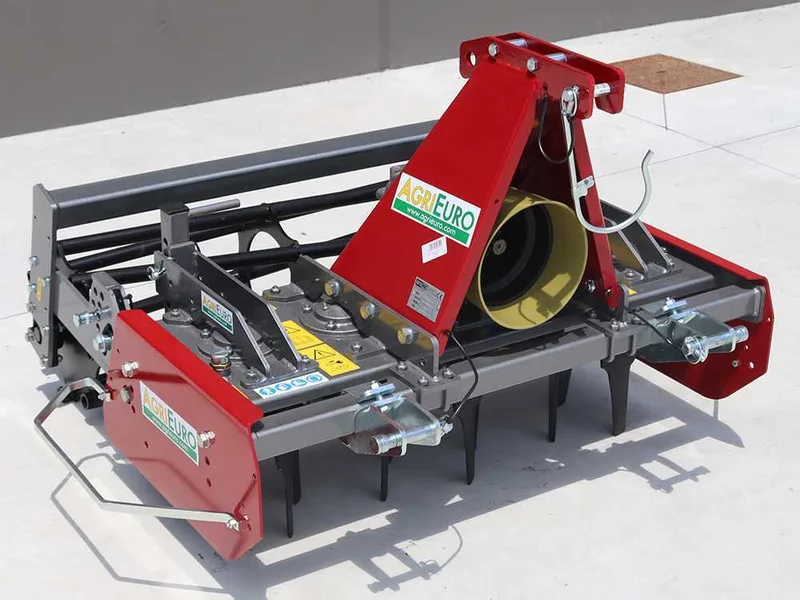 Herse rotative légère RF110 - largeur de travail 110 cm - 10 lames série légère - Rouleau à cage