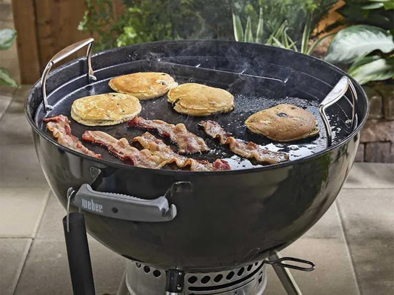 Plaque ronde en fonte pour barbecue Weber au charbon de bois