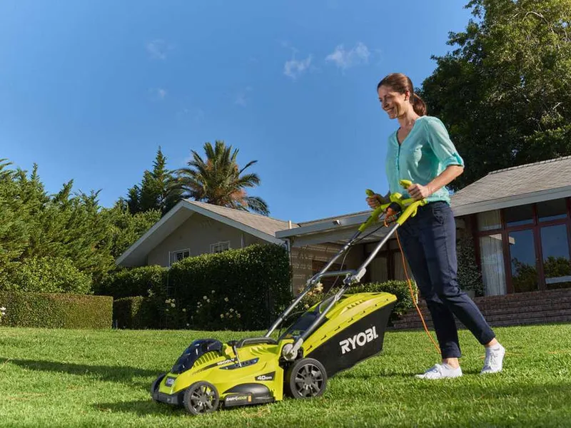 Ryobi RLM18E40H - Tondeuse à gazon électrique - 1800W - Coupe de 40 cm