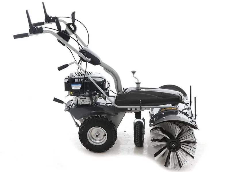 Balayeuse thermique Blackstone GS100V-K largeur de travail 100 cm - Moteur Briggs&Stratton