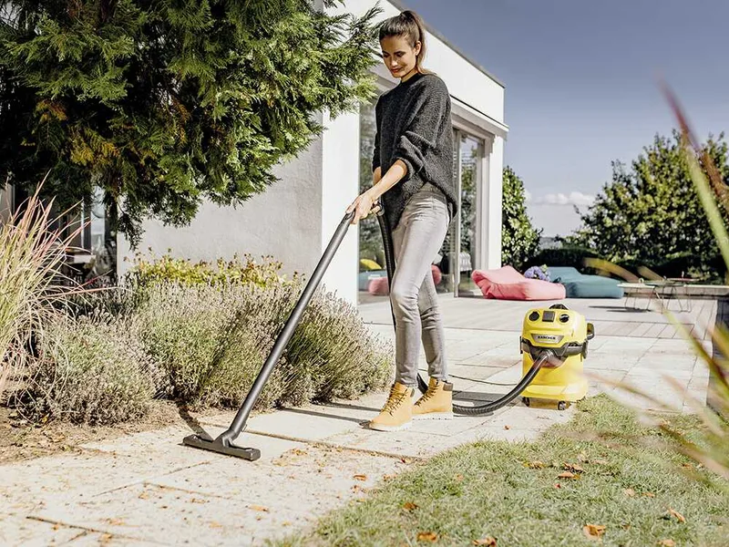 Karcher WD 4 P V-20/5/22 - Aspirateur multifonctions Karcher - Cuve en plastique de 20 litres