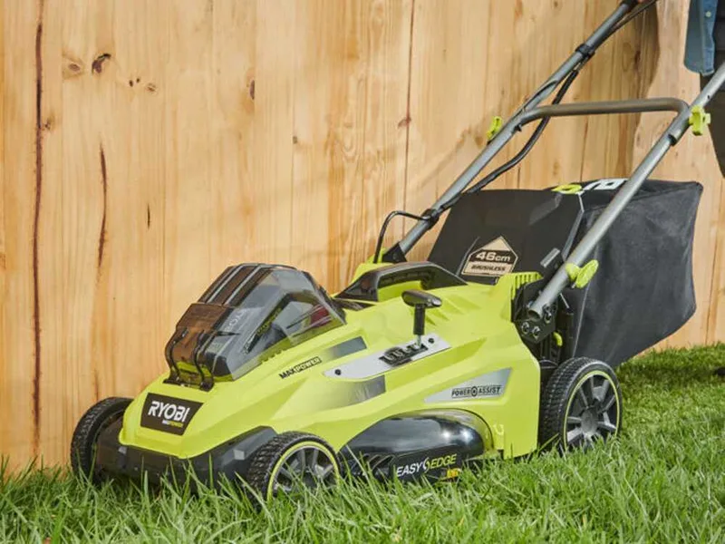 Tondeuse à batterie ryobi RLM36X46H50PG - MAX power 36V - 5Ah - bac de 45 l - coupe de 46 cm