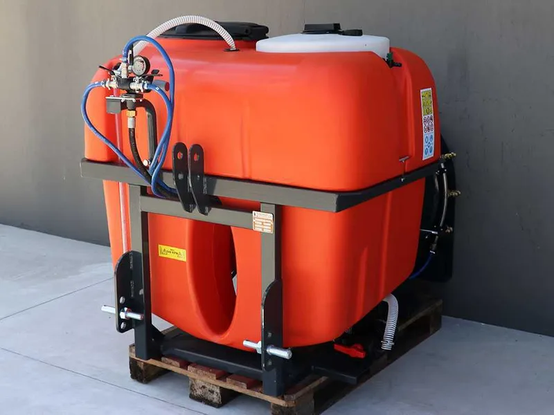 Dal Degan volkan extra 600L - Atomiseur porté avec raccord pour tracteur - pompe aps 71