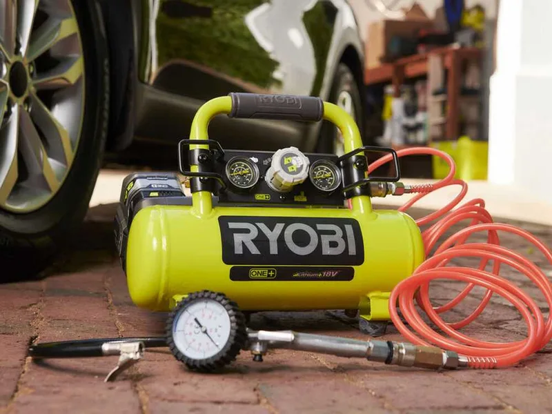 Ryobi R18AC-0 - Compresseur portable à batterie - 18V
