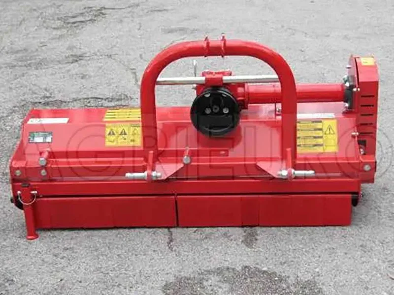 Premium Line CE 138 - Broyeur d'herbe pour tracteur - Série médium/légère - Déplacement manuel