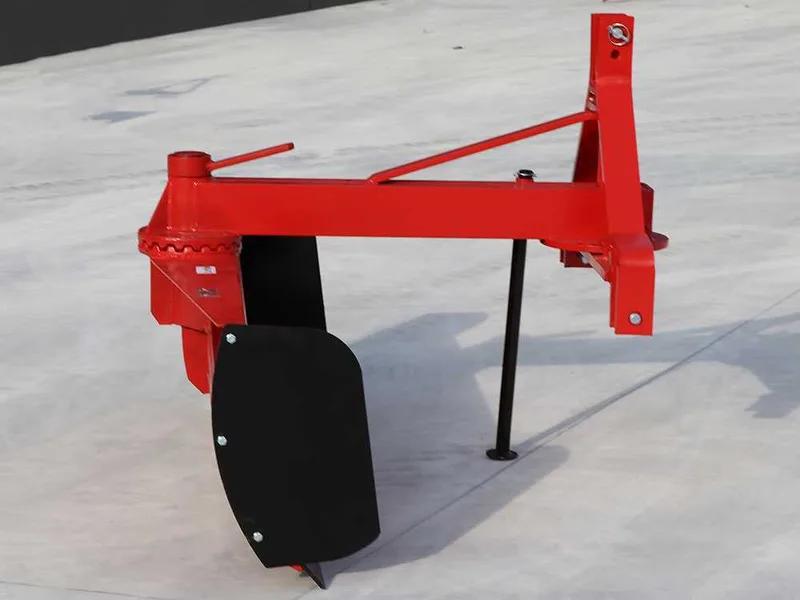 Lame niveleuse pour tracteur AgriEuro LLP220 - Série Lourde - Pivot d'attelage et pelle rotatifs