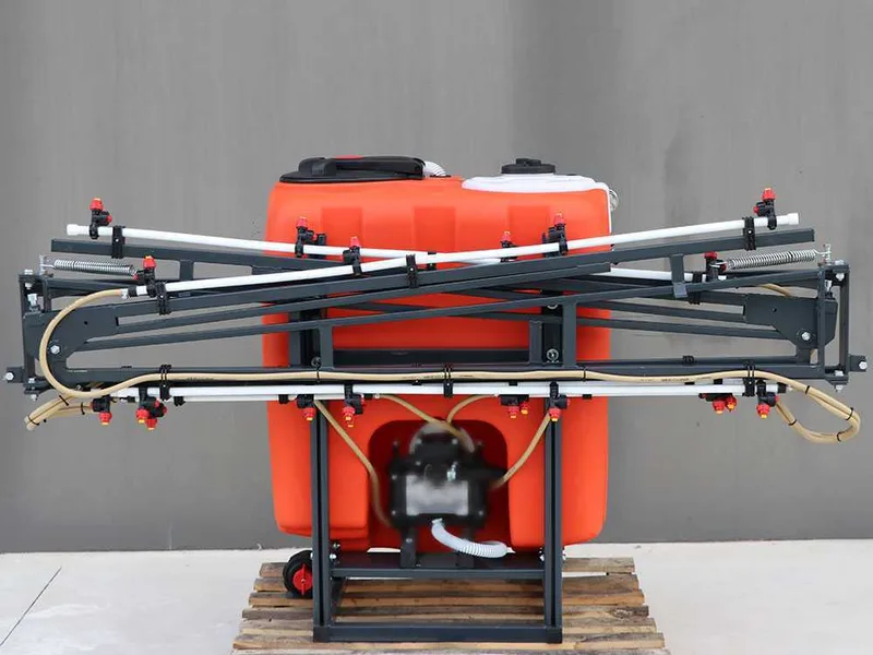 Dal Degan MANDA 300L - Pulvérisateur porté pour désherbage à tracteur – Réservoir 300 L – Barre 10 m - Pompe YP70