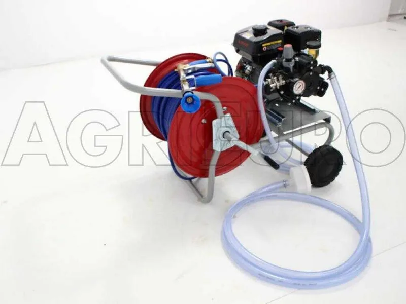 Groupe motopompe de pulvérisation thermique Comet APS 41 moteur essence Loncin 5,5 HP et chariot
