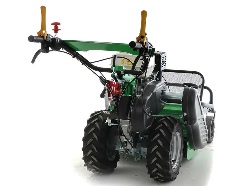Lampacrescia MGM TTR690 - Tondeuse débroussailleuse à couteaux - Honda GX270