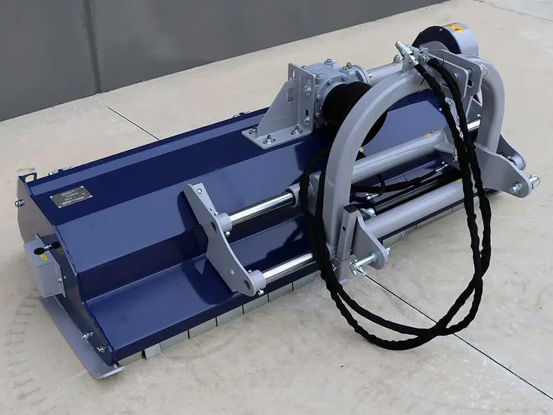 BullMach REA 185 SH - Broyeur sur tracteur - Série médium - À déport hydraulique