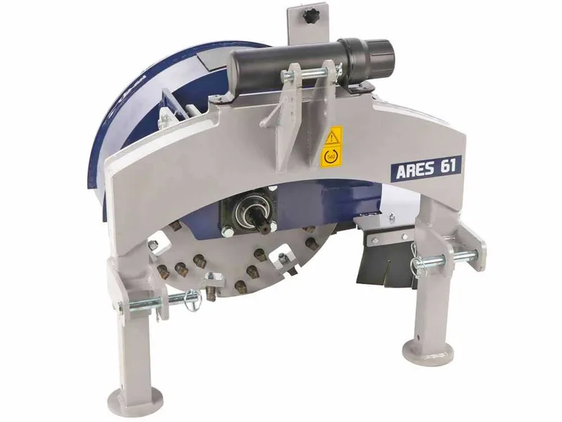 BullMach ARES 61 - Rogneuse de souches à tracteur
