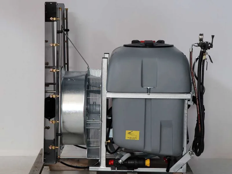 Gray Tower Reverse 600/70 - Atomiseur porté avec attache sur tracteur pour pulvérisation - Capacité 600 L - Pompe AR713