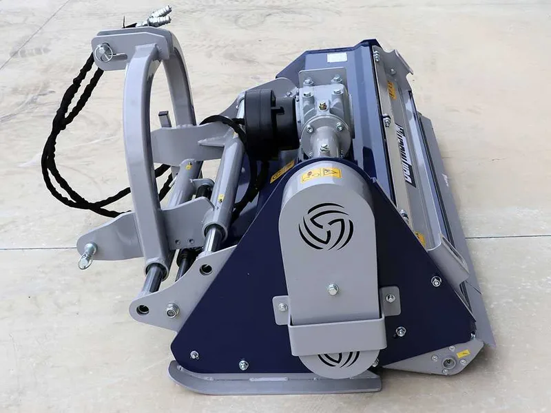 BullMach REA 165 SH - Broyeur sur tracteur - Série médium - À déport hydraulique