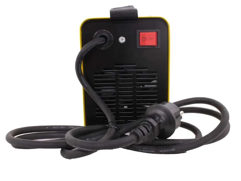 Poste à souder inverter MMA Stanley STAR 7000 - 200A max - 230V - cycle @200A - kit
