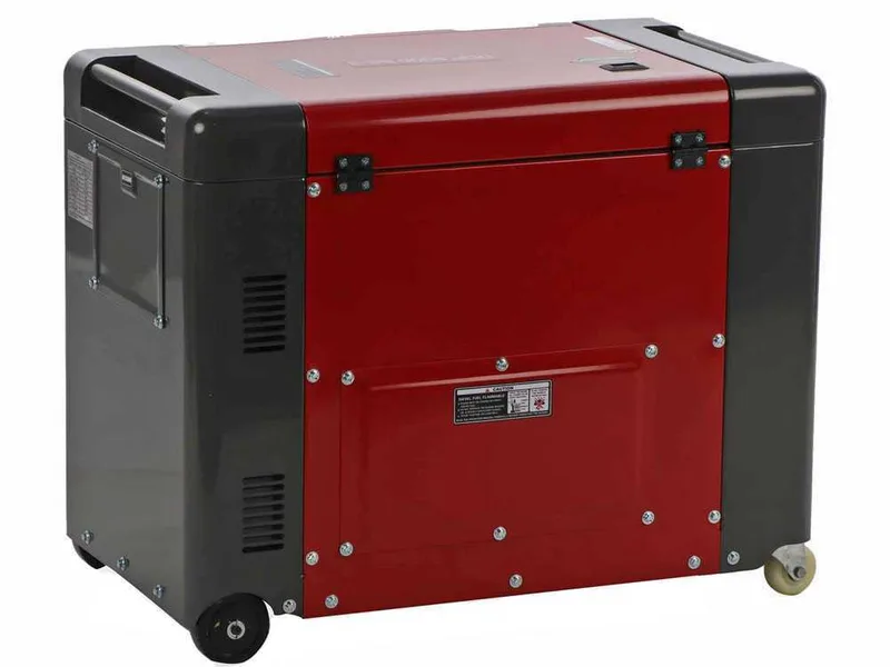 GeoTech Pro DGP8000SE-3 - Groupe électrogène diesel silencieux sur chariot avec AVR 6 kW - Continu 5.5 kW Triphasé