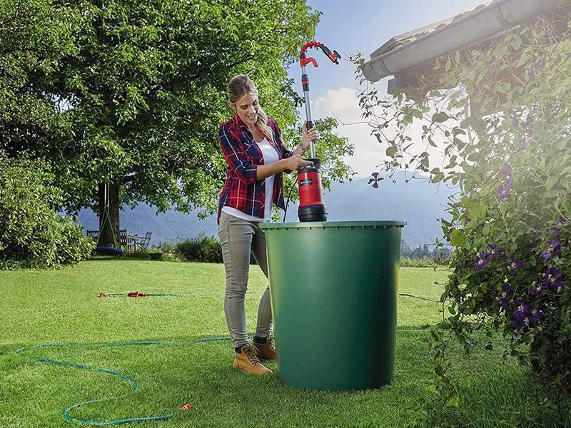 Pompe immergée pour citerne Einhell GE-PP 5555 RB-A - Corps en plastique - 5500l/h
