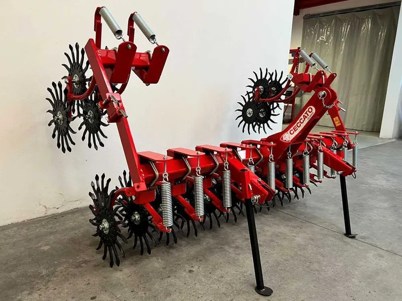 Ceccato Houe rotative 15E - 15 éléments sur ressort + roue étoilée