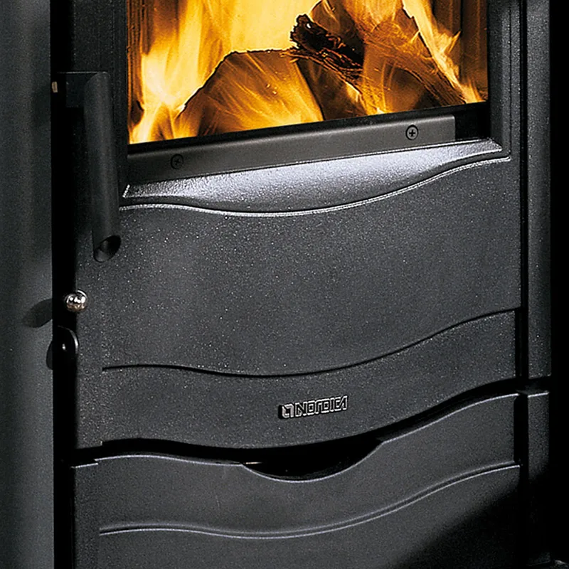 La Nordica Termorossella Plus Forno DSA 4.0 Poêle à bois hydraulique Liberty Panna