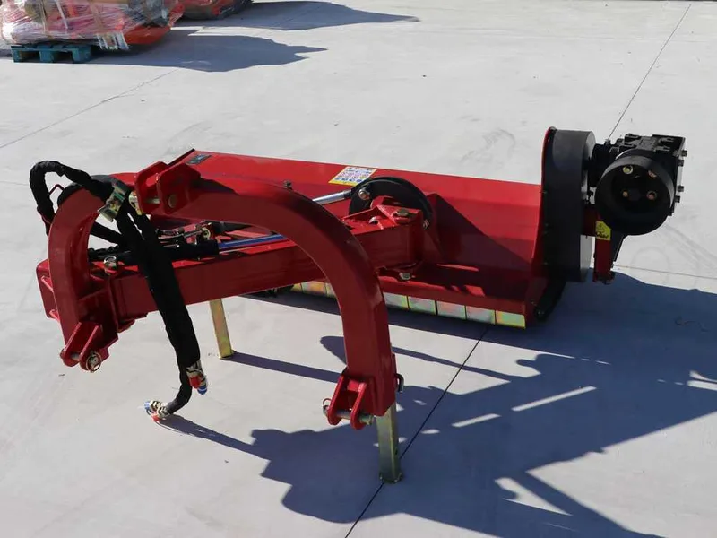 GeoTech Pro AMF-E 165 - Broyeur d'accotement à bras pour tracteur - Série légère