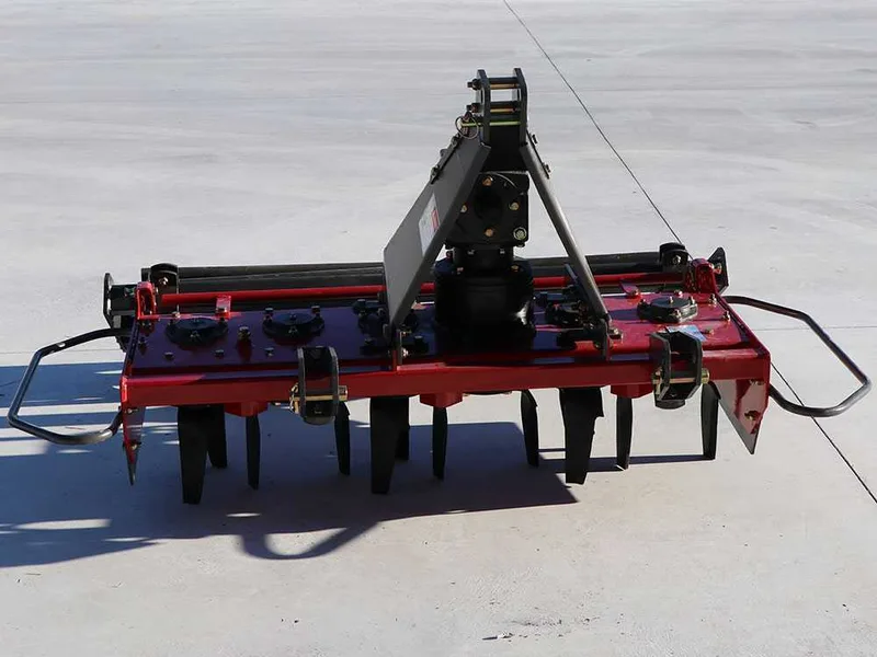 Herse rotative GeoTech Pro ER 130 - largeur de travail 130 cm -12 lames Série légère