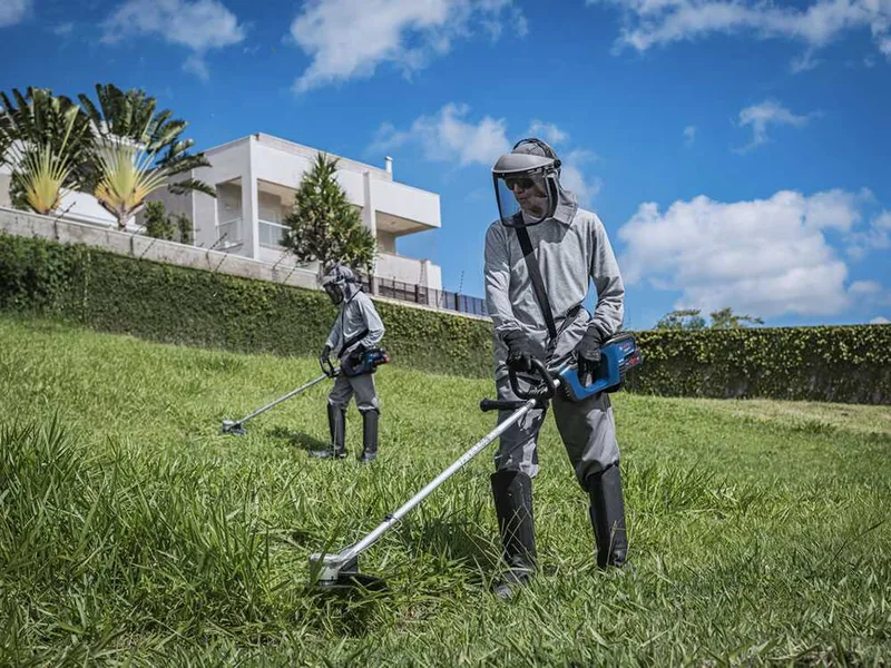 Bosch Professional GFR 18V-23 - Débroussailleuse à batterie 18V 4Ah
