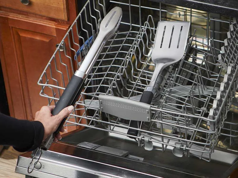 Kit pince et spatule Precision pour barbecue Weber