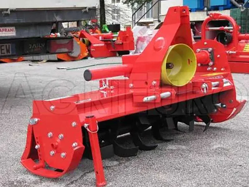 Fraise rotative à tracteur série légère avec déport mécanique Agrieuro HO 105 - Prise de force anti-horaire (Rotation vers la gauche)
