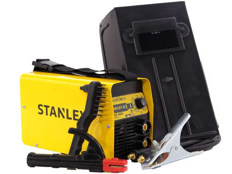 Poste à souder inverter MMA Stanley STAR 4000 - 160A max - 230V - cycle @160A - kit