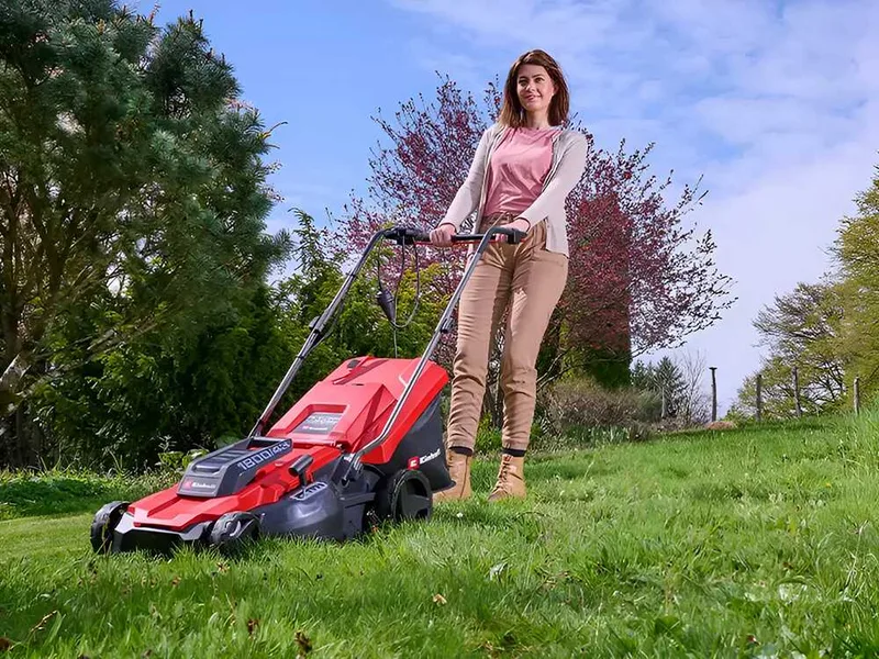 Einhell GC-EM 1800/43 - Tondeuse à gazon électrique - 1800W - Coupe de 43 cm