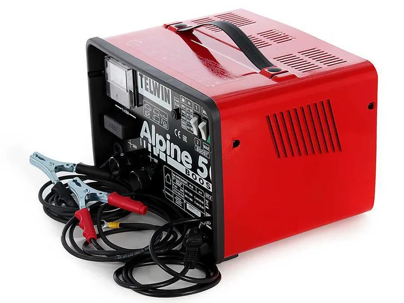 Telwin Alpine 50 Boost - Chargeur de batterie - batteries humides d'une tension de 12/24V - 1000W