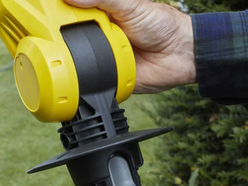 Stanley fatmax V20 - Taille-haie sur perche télescopique électrique à batterie 18V/4Ah