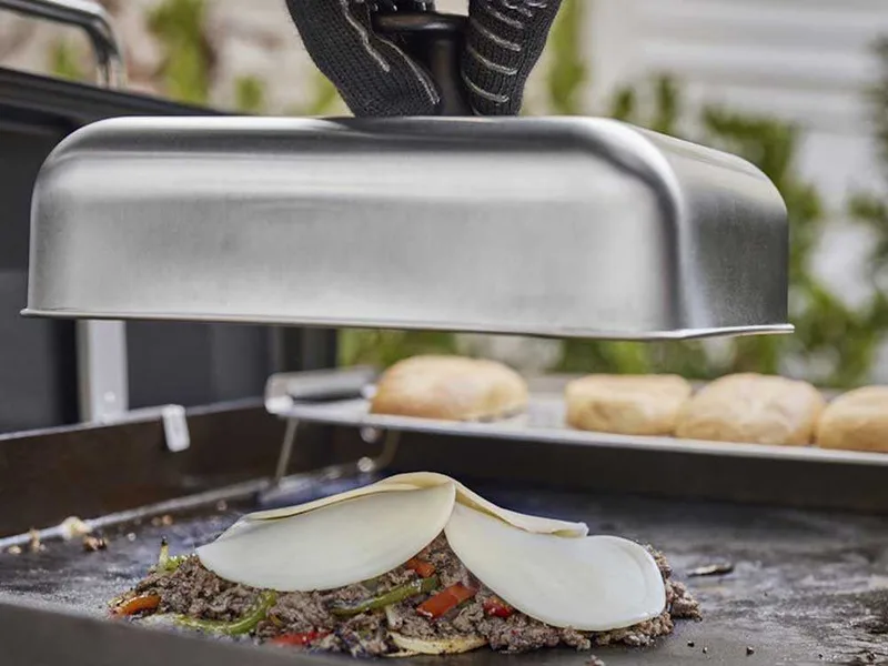 Cloche pour cuisson à l'étouffée Weber