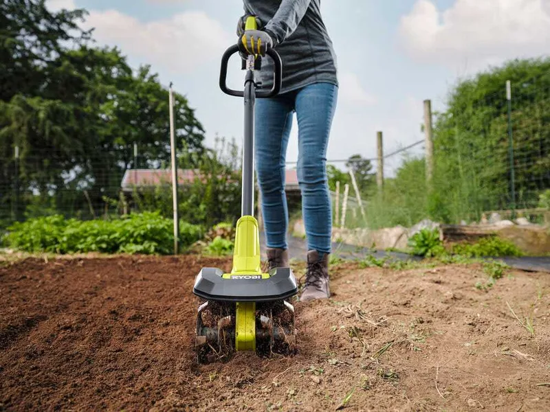 RYOBI RY18CVA-0 - Motobineuse à batterie - 18V 4Ah