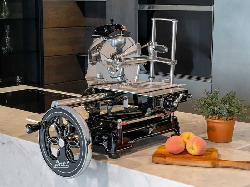 BERKEL B3 Noire - Trancheuse à volant - Lame en acier au chrome de 300 mm