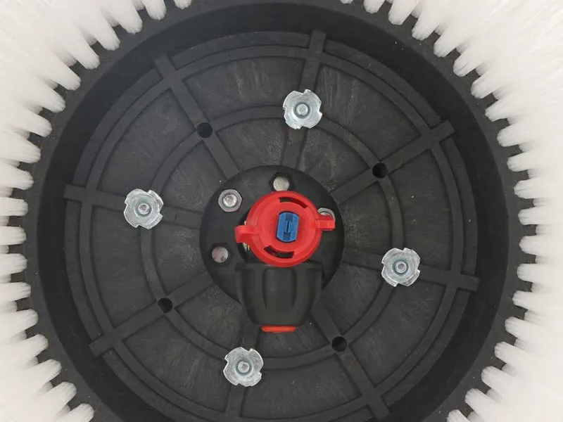 Rampe de désherbage interligne professionnelle avec brosse rotative de 50 cm en nylon