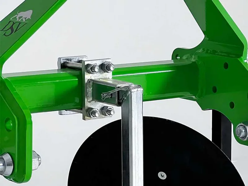 Seven Italy Simply - Butteur - 4 éléments - Série légère - Châssis 160 cm - Pour tracteurs avec attelage à trois points