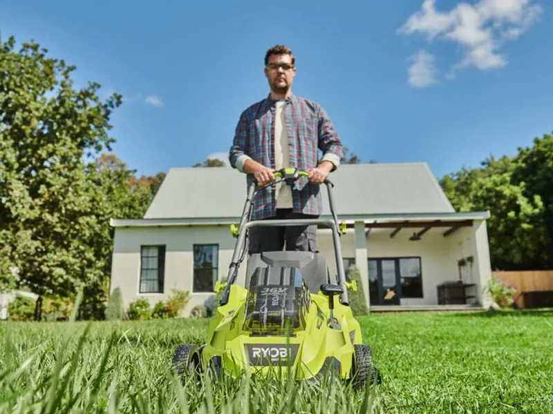 Tondeuse à batterie ryobi RLM36X46H50PG - MAX power 36V - 5Ah - bac de 45 l - coupe de 46 cm
