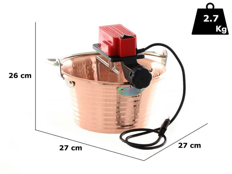 Chaudron électrique à induction en cuivre martelé pour polenta NuovaFac Cuoca Automatica base plate 4L - 5W
