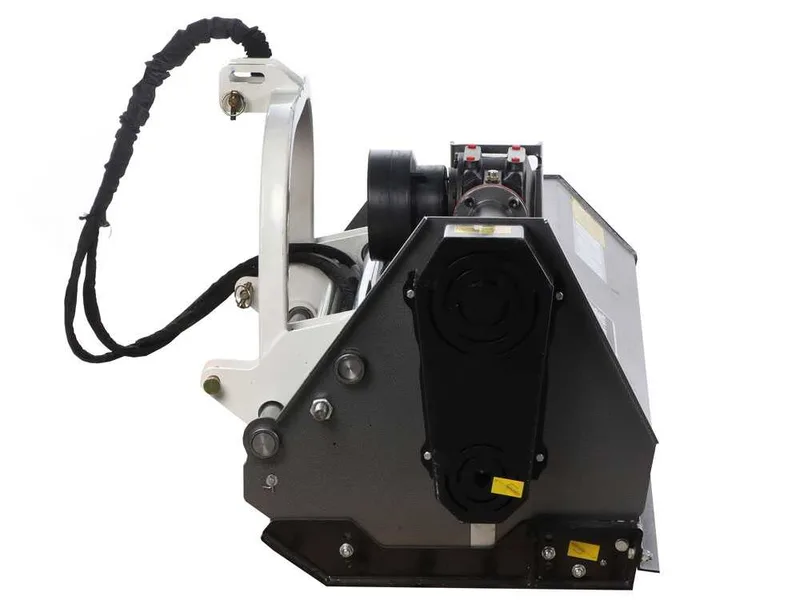 Blackstone BM-CD 160 - Broyeur sur tracteur - Série Médium - Déport hydraulique