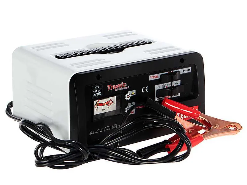 Telwin Alaska 150 Start - Chargeur de batterie, démarreur et mainteneur de charge - batteries au plomb 12V